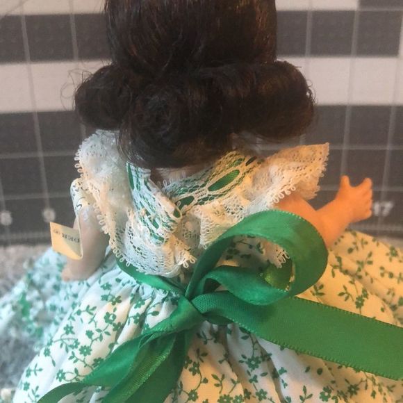 GONE WITH THE WIND- SCARLETT -MADAME ALEXANDER  1980’s #426 Miniature Showcase - Picture 4 of 11